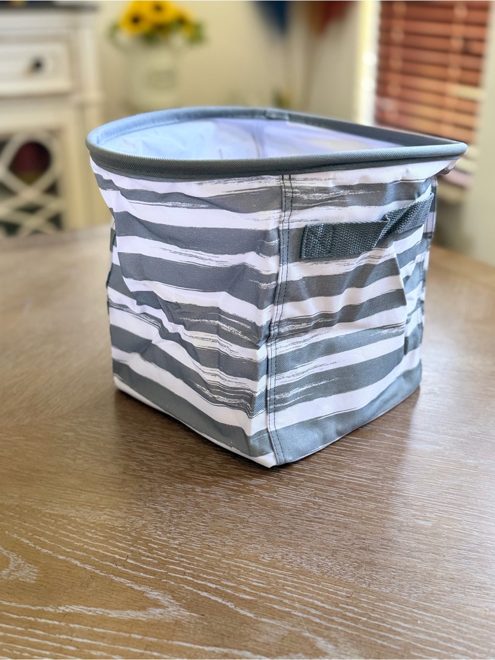 Thirty-One Mini Storage Bin - Gray & White Brush Strokes Pattern NWT
